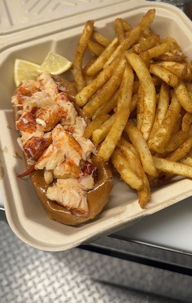 Lobster roll and chowder